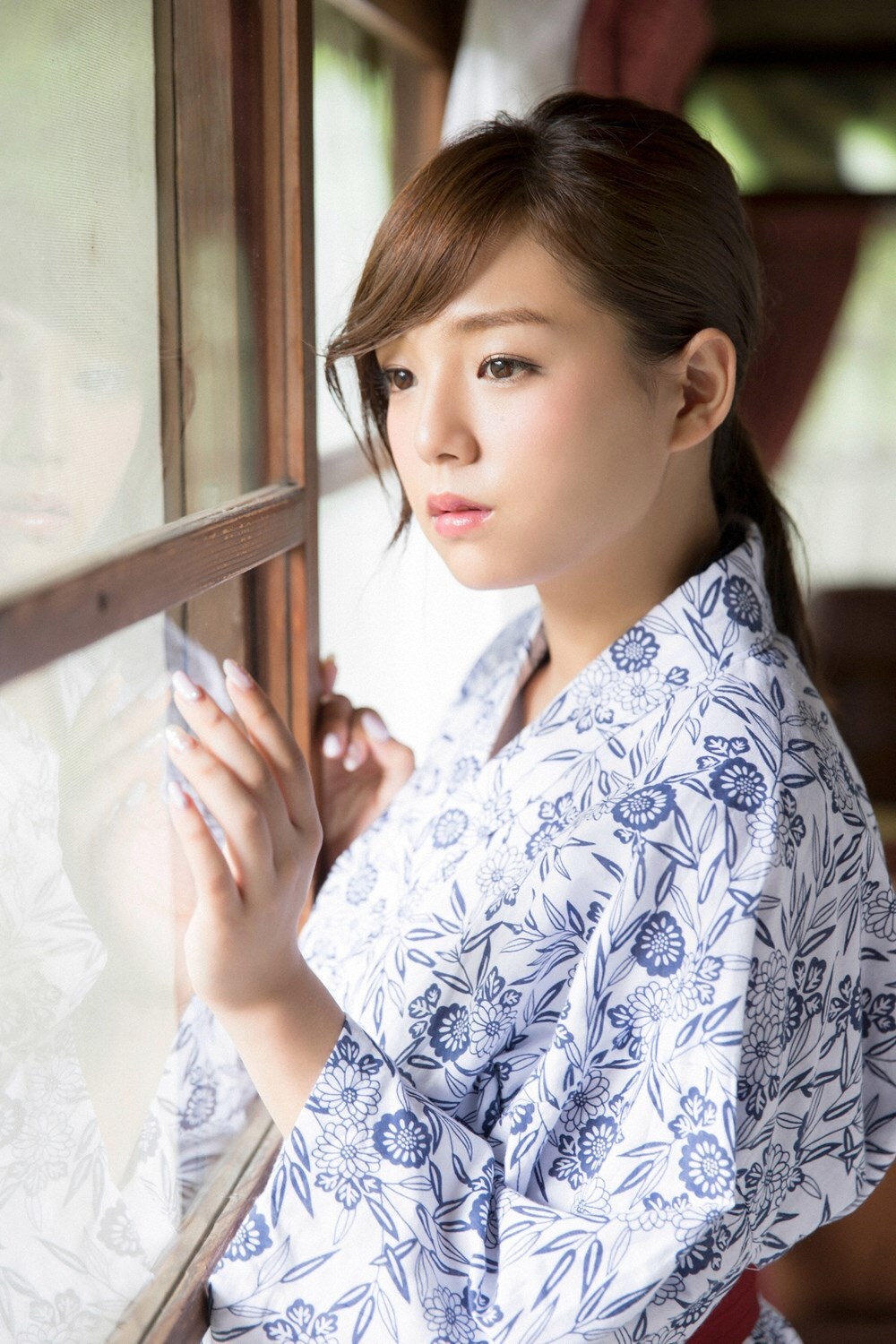 YS-Web-Vol.682Ai Shinozaki 篠崎愛 - あっためて